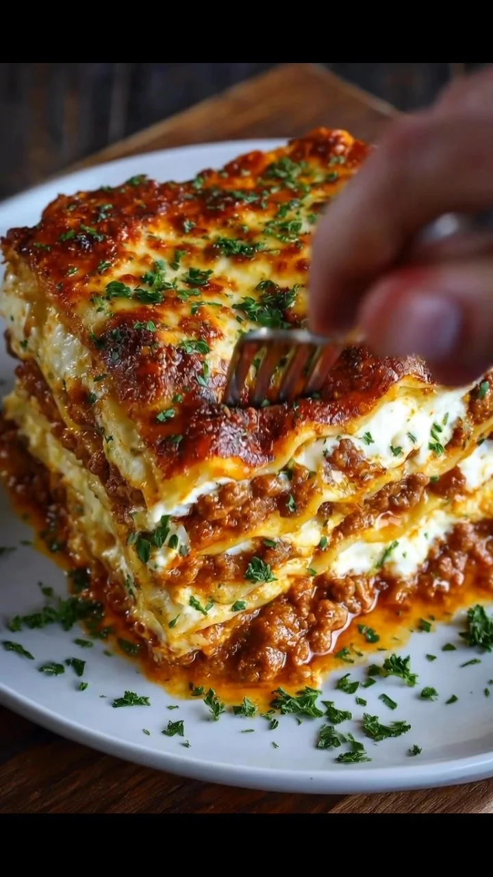 The Ultimate Classic Lasagna