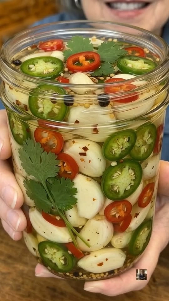 Chili Lime Pickled Garlic